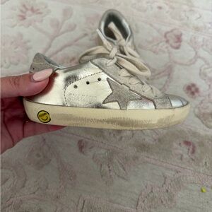 Golden Goose Kids Sneakers in Metallic Gold